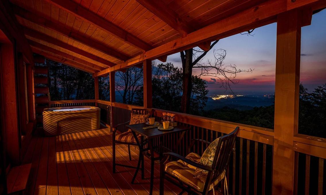 Villa Swept Away Gatlinburg Exterior foto